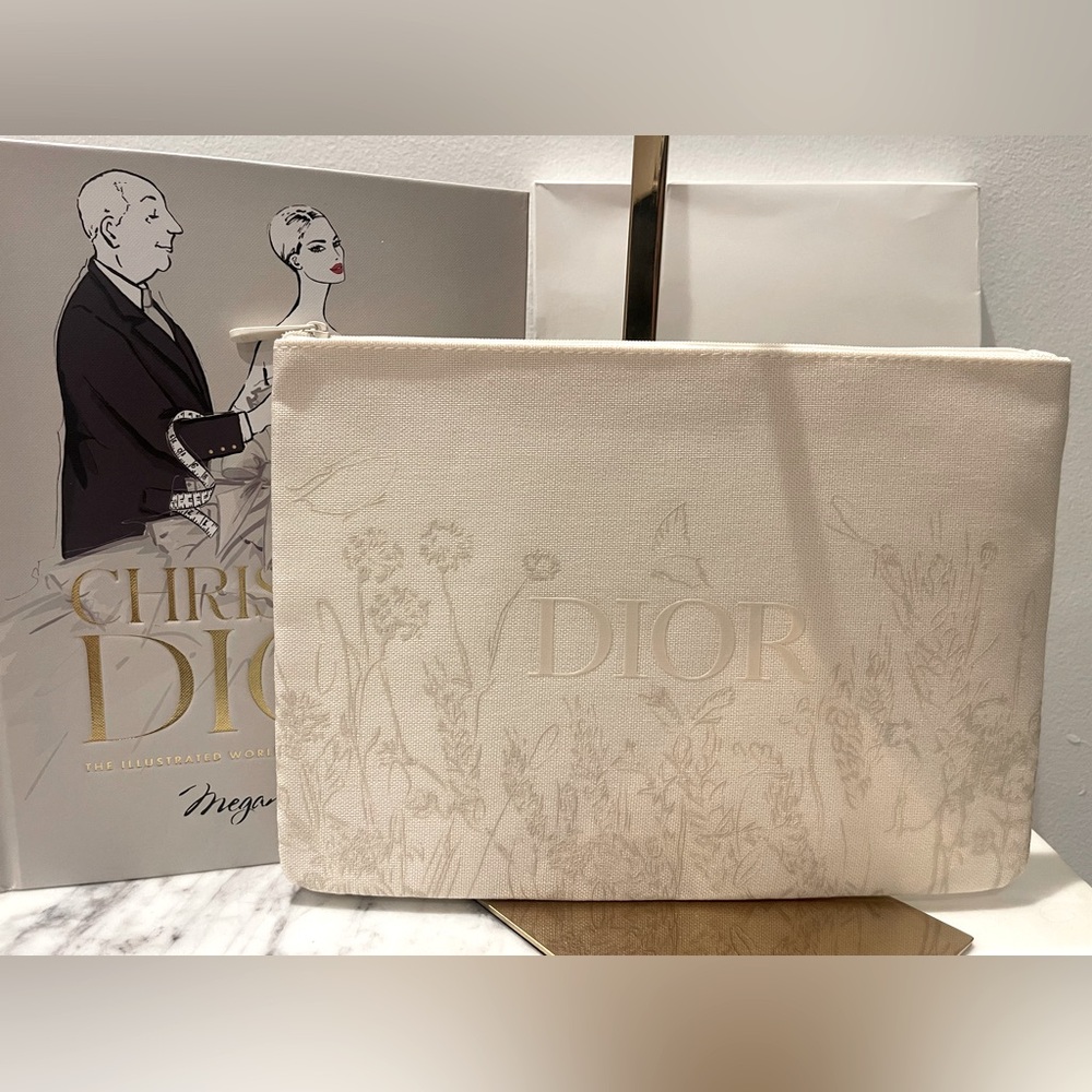 ❗️SOLD❗️Dior Beauty Cosmetic Pouch with Garden Design